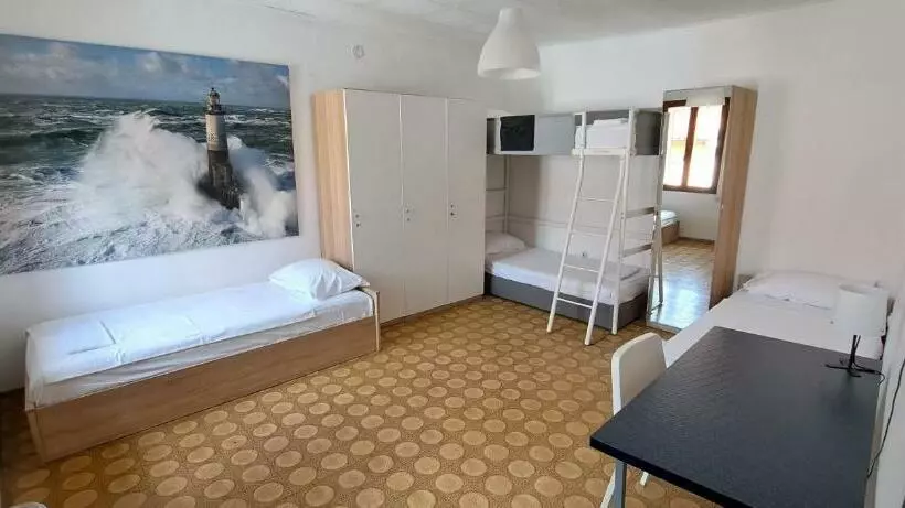 پانسیون Santoria Casa