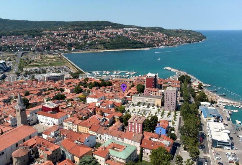 پانسیون Santoria Casa