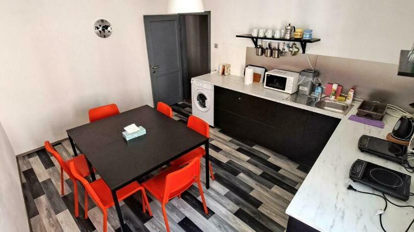 پانسیون Santoria Casa