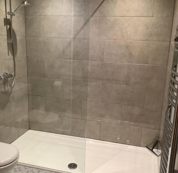 Woodcutters Barn, Overlooking Ledbury & Malvern Hills