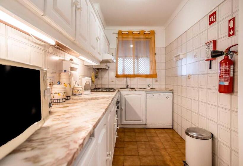 Casa Falesia T2 Garden View 5 Min From The Beach Wifi