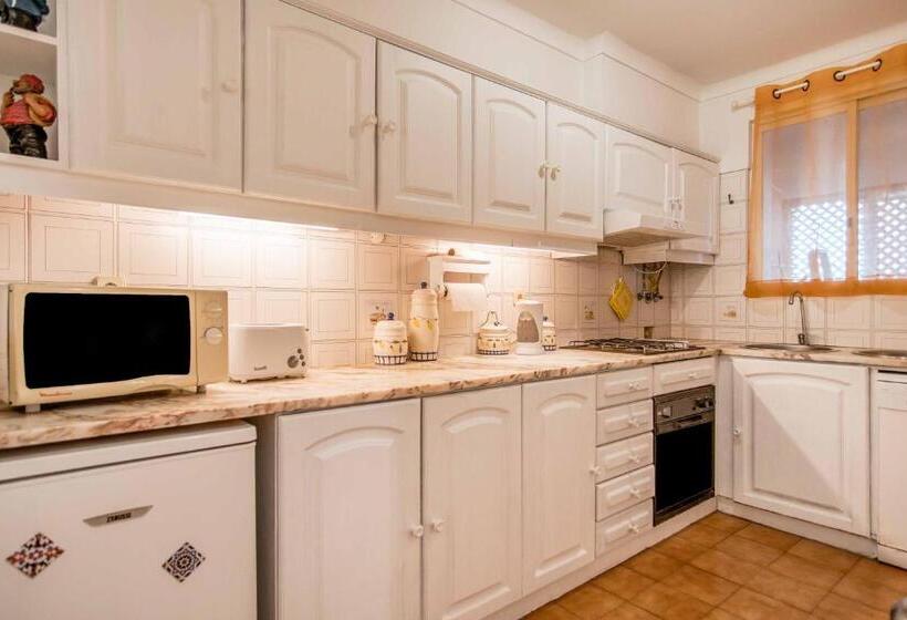 Casa Falesia T2 Garden View 5 Min From The Beach Wifi