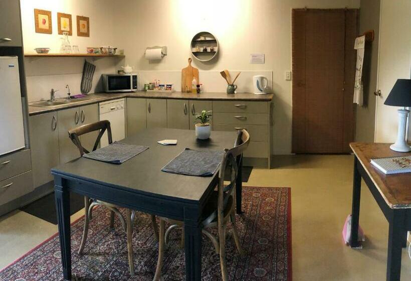 Cosy Country Stay B&b