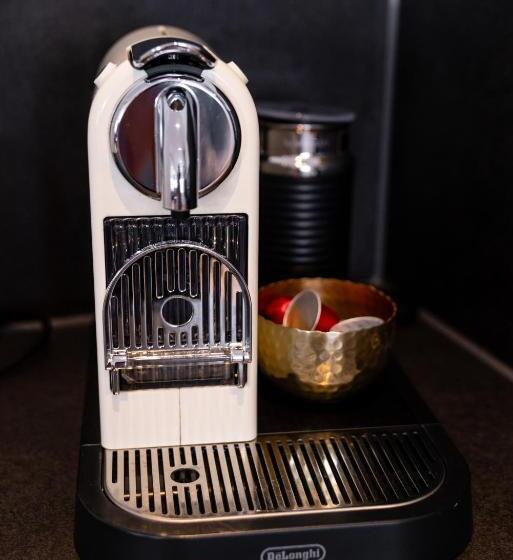 Exklusives Apartment In Bester Lage In Tbb