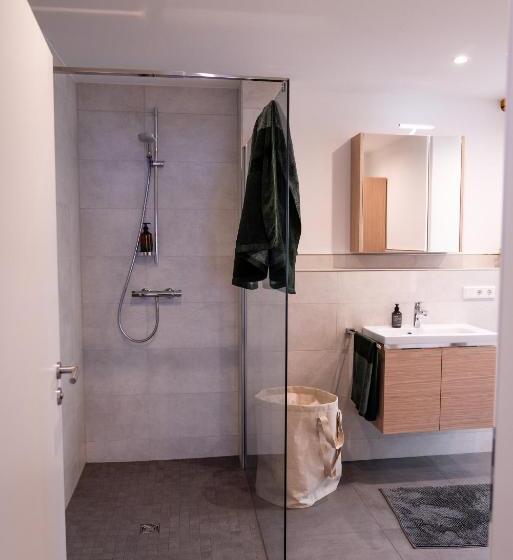 Exklusives Apartment In Bester Lage In Tbb