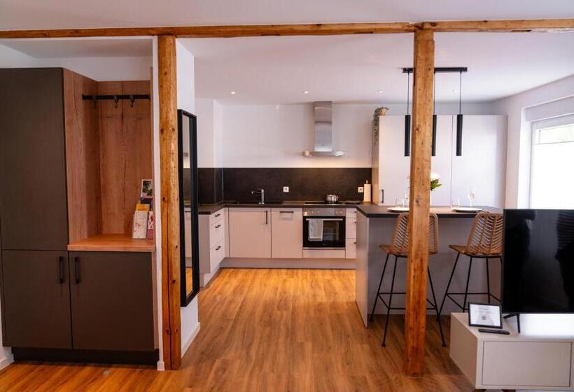 Exklusives Apartment In Bester Lage In Tbb