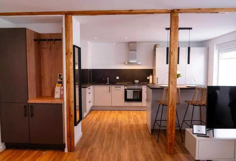 Exklusives Apartment In Bester Lage In Tbb