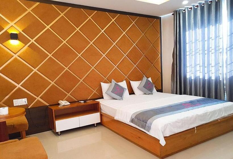 هتل Khách Sạn Thiên Cung