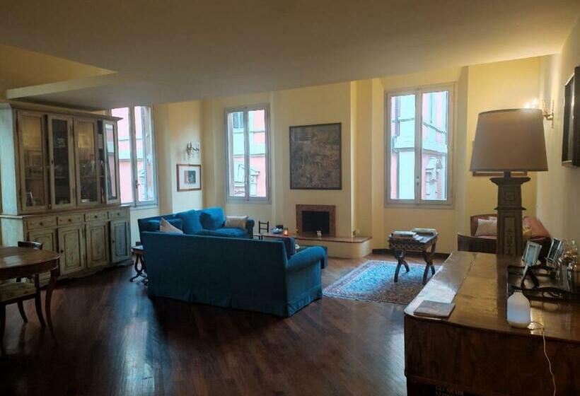 پانسیون Bibi S House