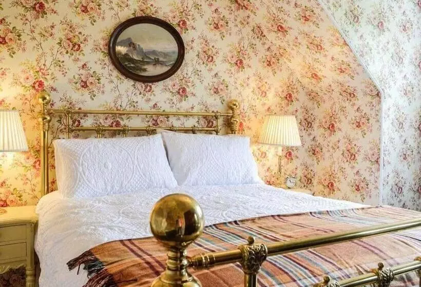 Beautiful Traditional Secluded Country Cottage