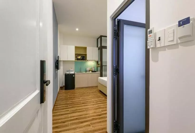Cozrum Homes June Corner