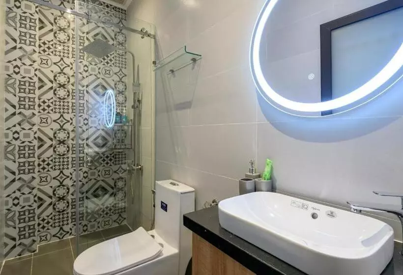 Cozrum Homes June Corner