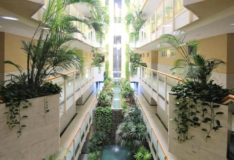 El Coral Apartment First Beach Line