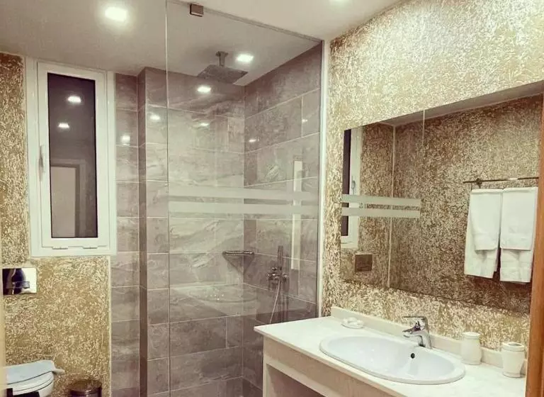 ホテル 3b Suites Boutique