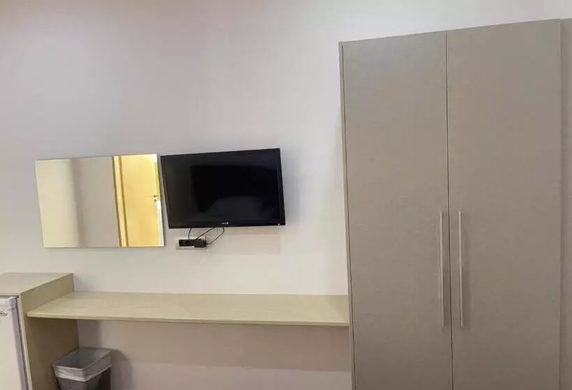 ホテル 3b Suites Boutique