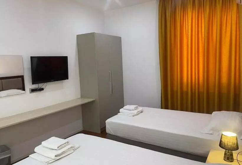 ホテル 3b Suites Boutique