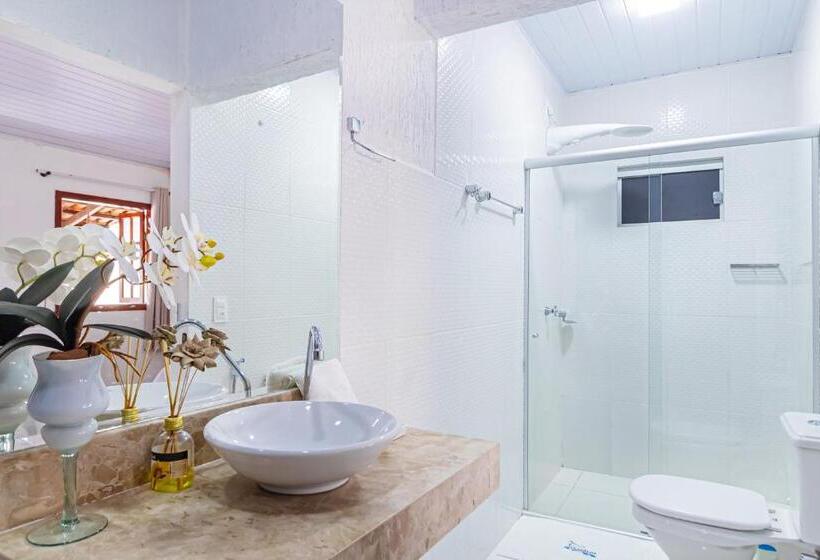 هتل Jardim Do Eden Piri