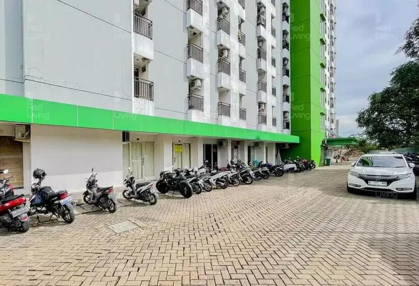ホテル Redliving Apartemen Green Lake View Ciputat   Pelangi Rooms 1 Tower E