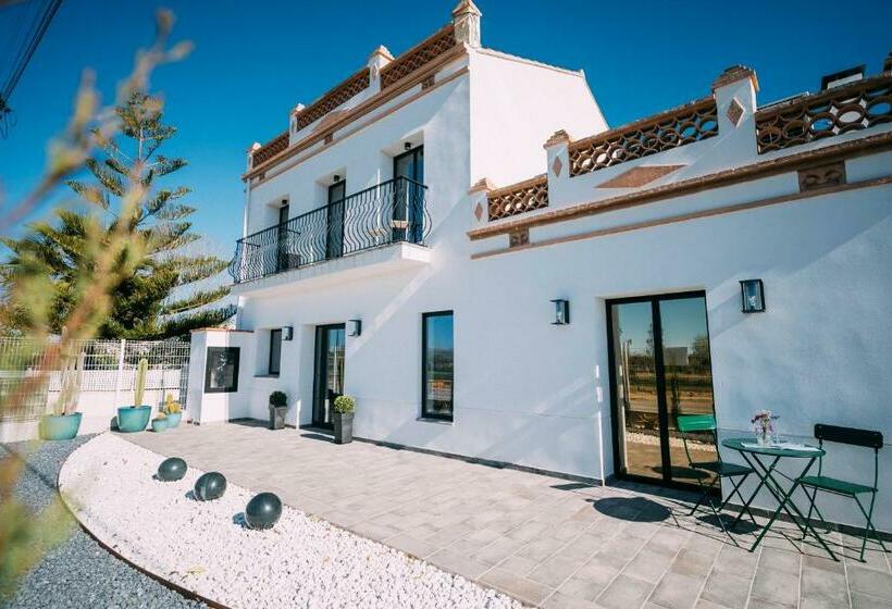 L Hotelet Del Delta   Adults