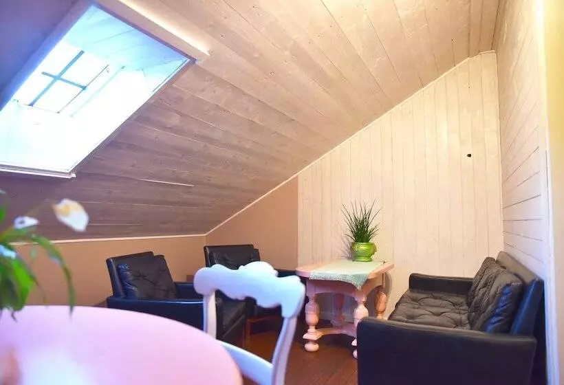 Retkeilymaja Tiglkåk