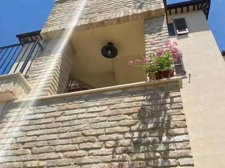 Aamiaismajoitus (B&B) La Casa Delle Api