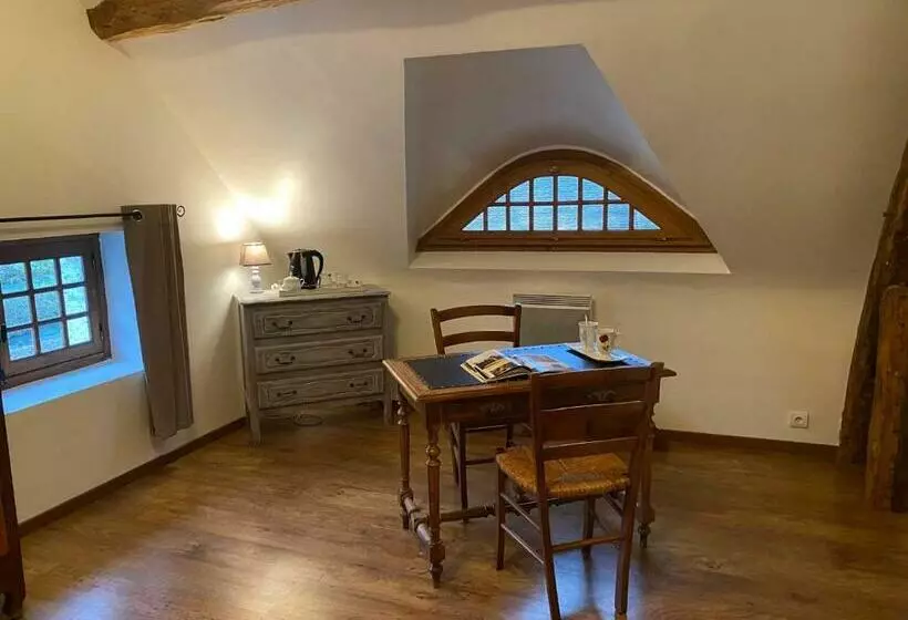 Aamiaismajoitus (B&B) Le Moulin De Pasnel