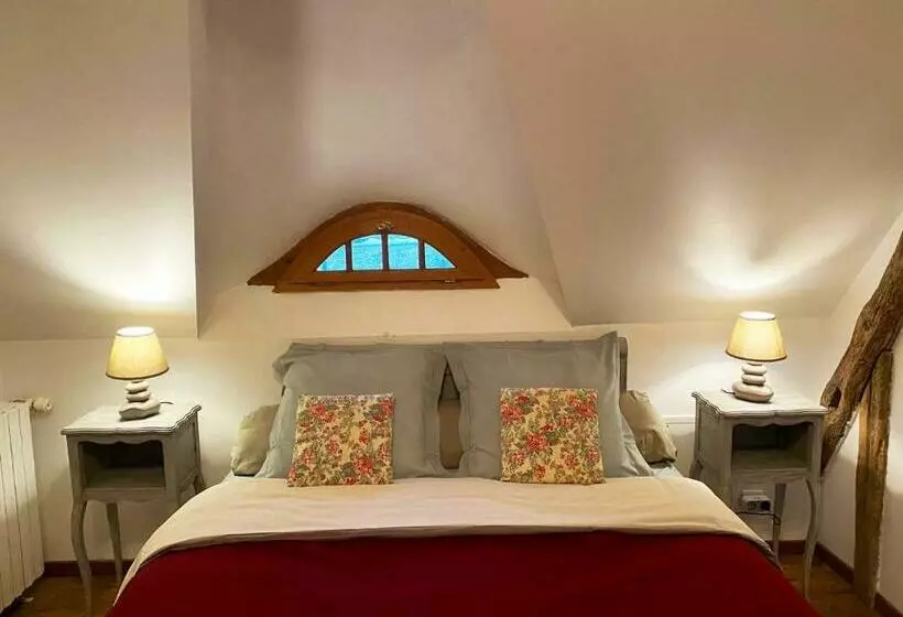 Aamiaismajoitus (B&B) Le Moulin De Pasnel