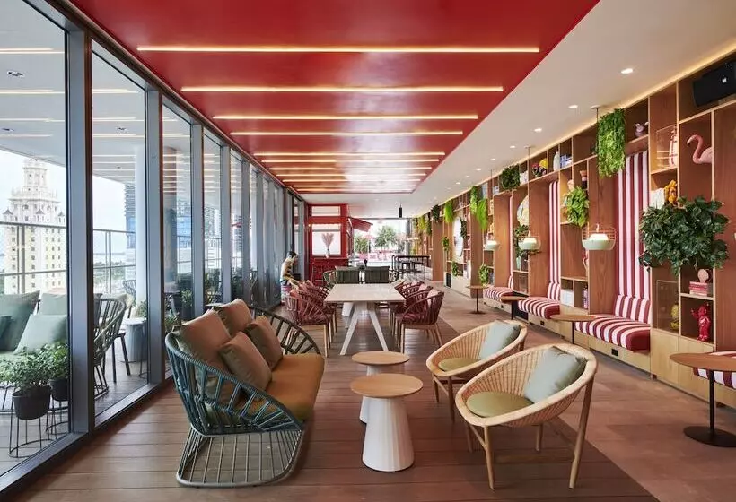 هتل Citizenm Miami Worldcenter