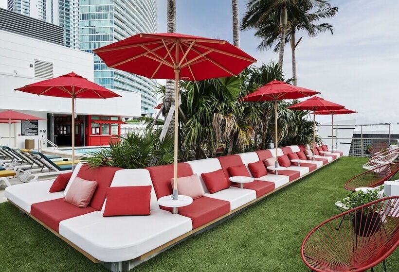 בית מלון כפרי Citizenm Miami Worldcenter