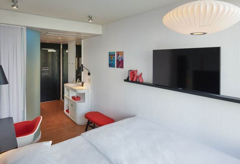 בית מלון כפרי Citizenm Miami Worldcenter