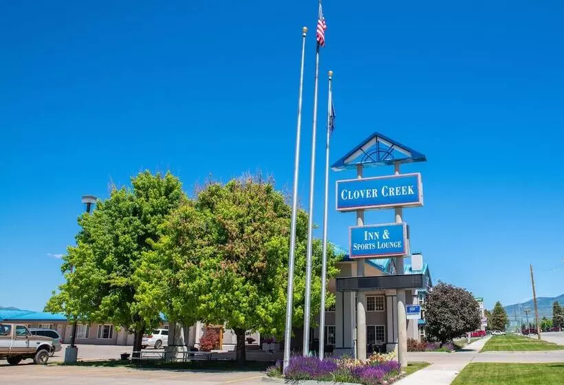 ホテル Clover Creek Inn