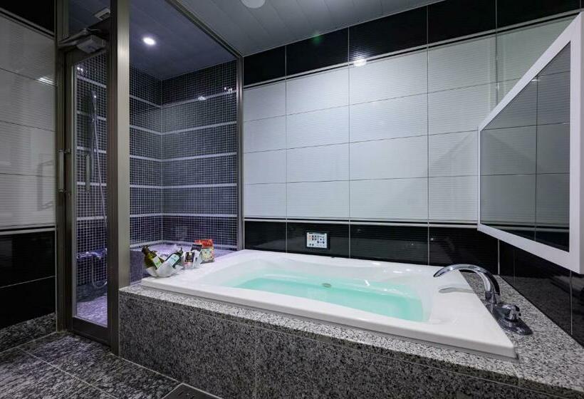 فندق Dior7つくば