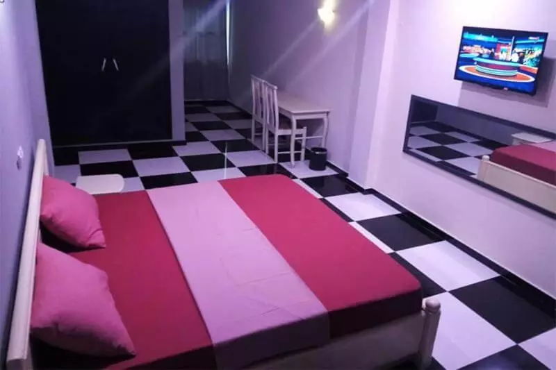 Mosaly Hotel Pk10