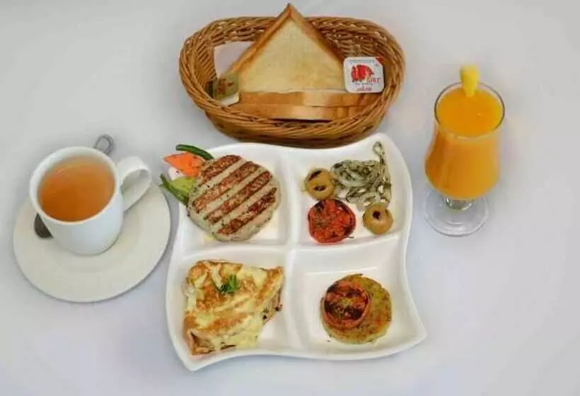 هتل Shaheen Continental Multan