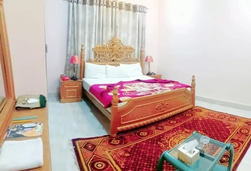 هتل Shaheen Continental Multan