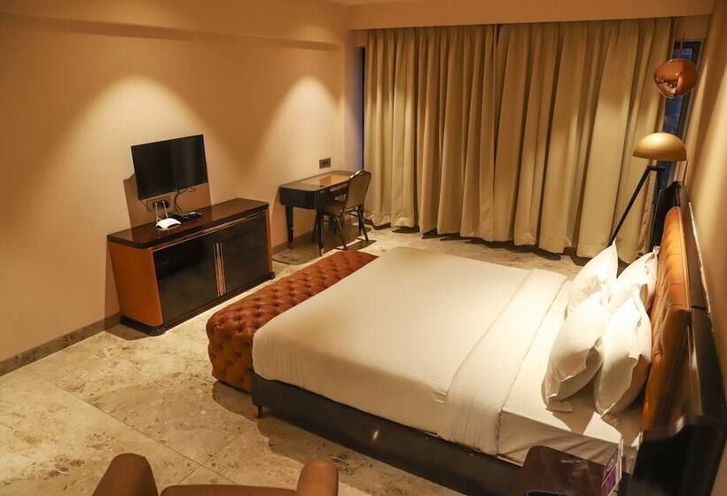 ホテル Vits Bharat Nanded