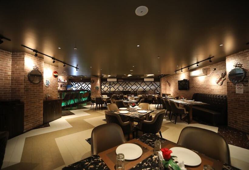 ホテル Vits Bharat Nanded