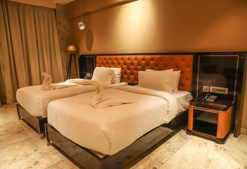 ホテル Vits Bharat Nanded