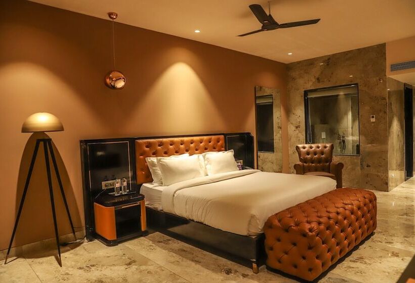 ホテル Vits Bharat Nanded