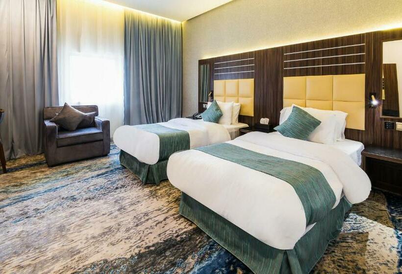 White Diamond Hotel Sari