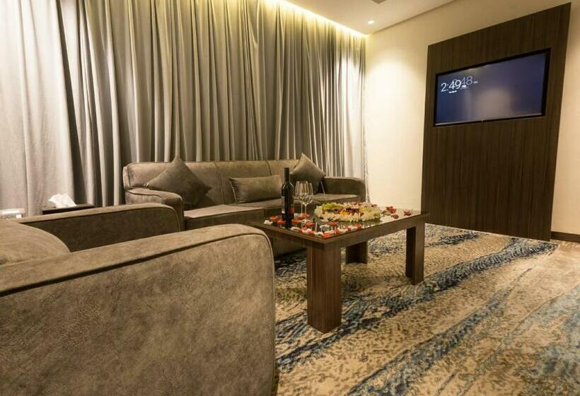 White Diamond Hotel Sari