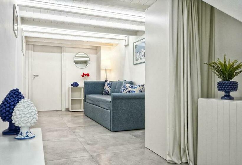 Lo Scoglio Della Formica B&b