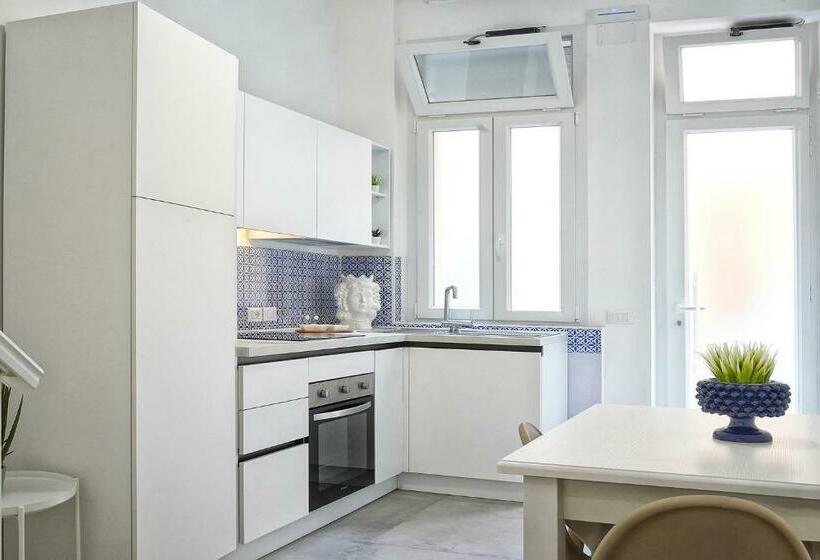 Lo Scoglio Della Formica B&b