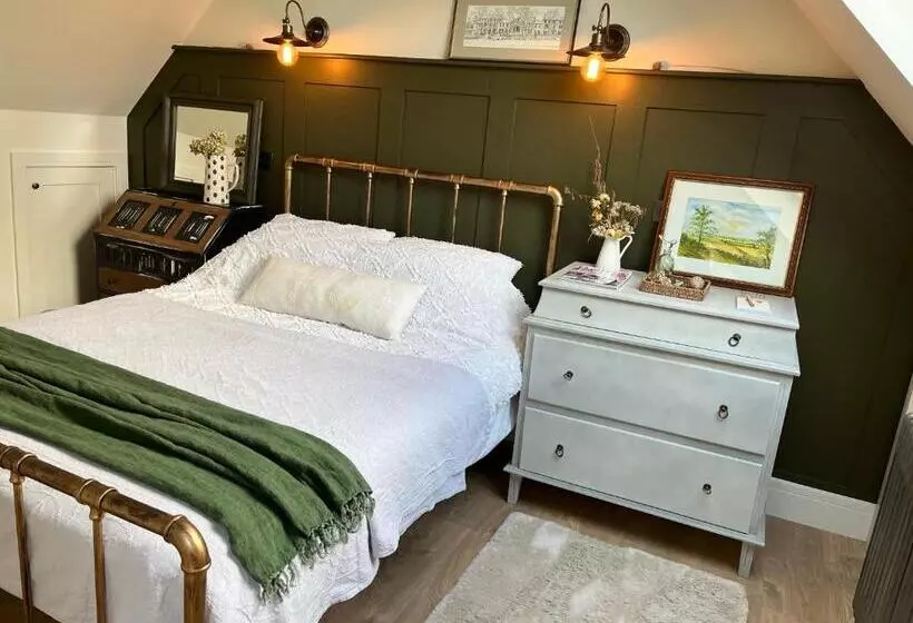 Pear Tree Loft