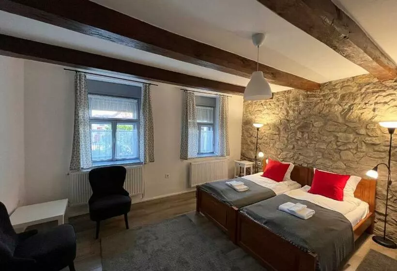 Majatalo Vitamin K73 Vendégház