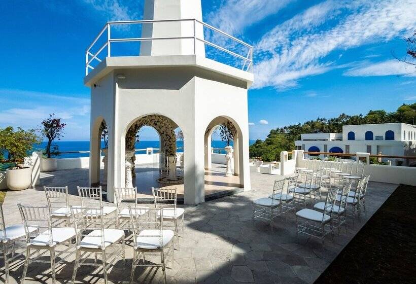 Royal Avila Boutique Resort