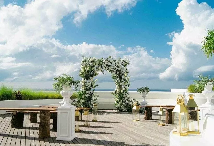 Royal Avila Boutique Resort