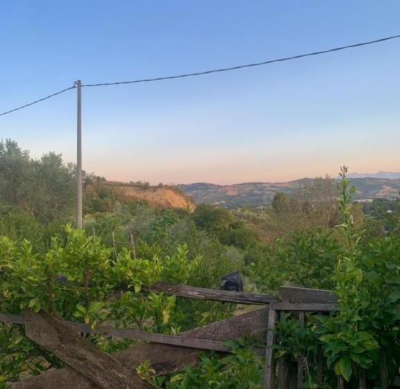 צימר Casa Di Terra Cruda