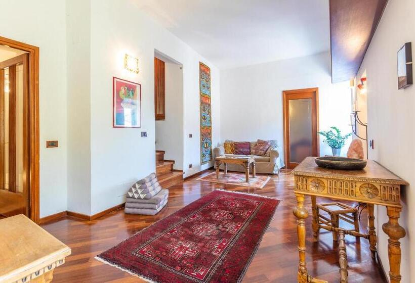 ベッドアンドブレックファースト Torre Del Miracolo