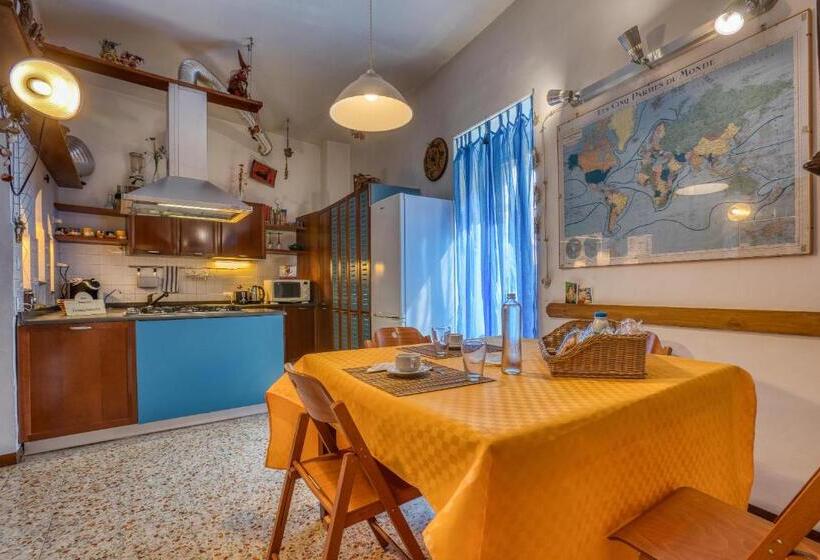 ベッドアンドブレックファースト Torre Del Miracolo